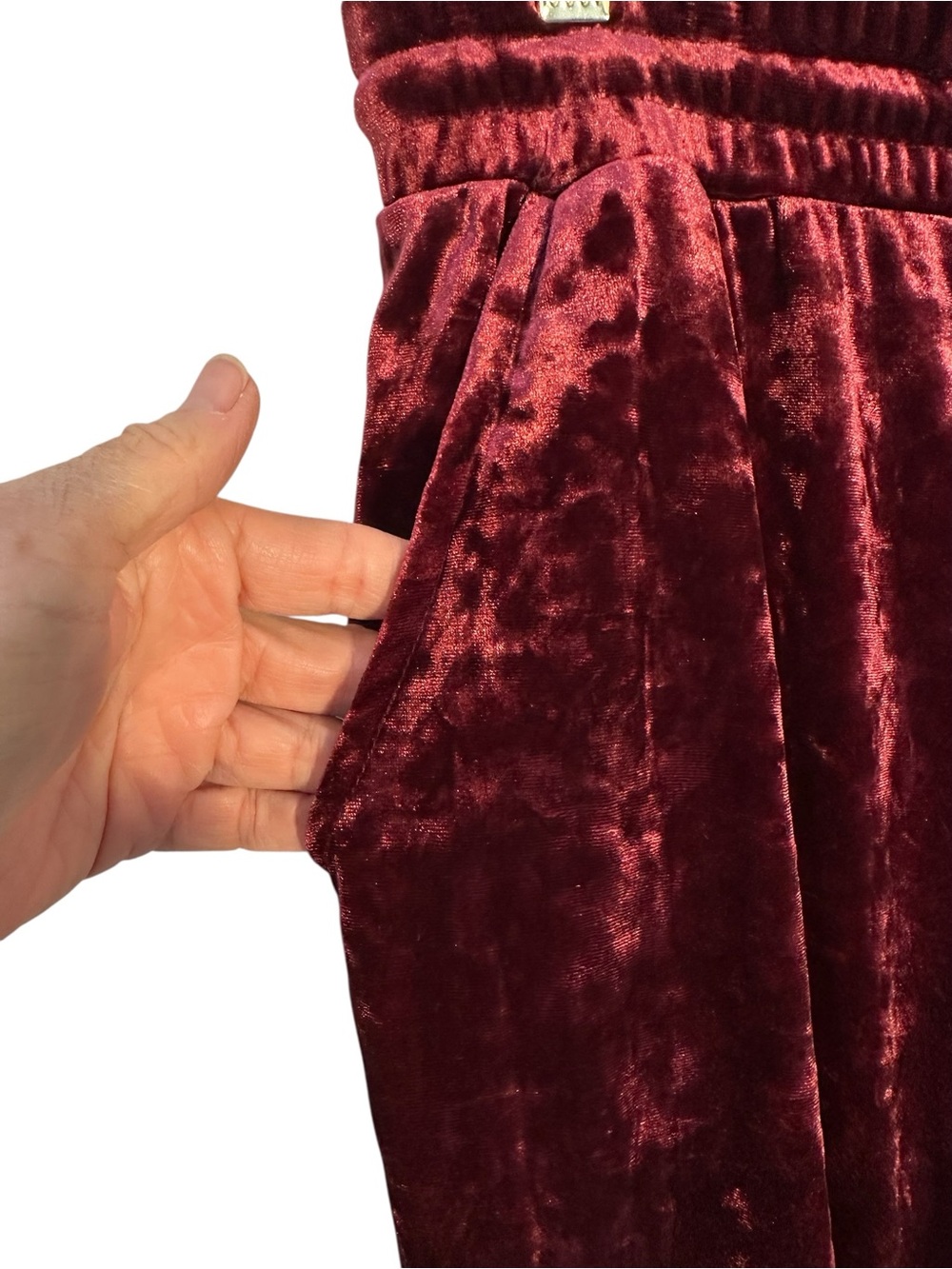 Romeo & Juliet Velvet Drawstring Joggers - Burgundy - Picture 6 of 13